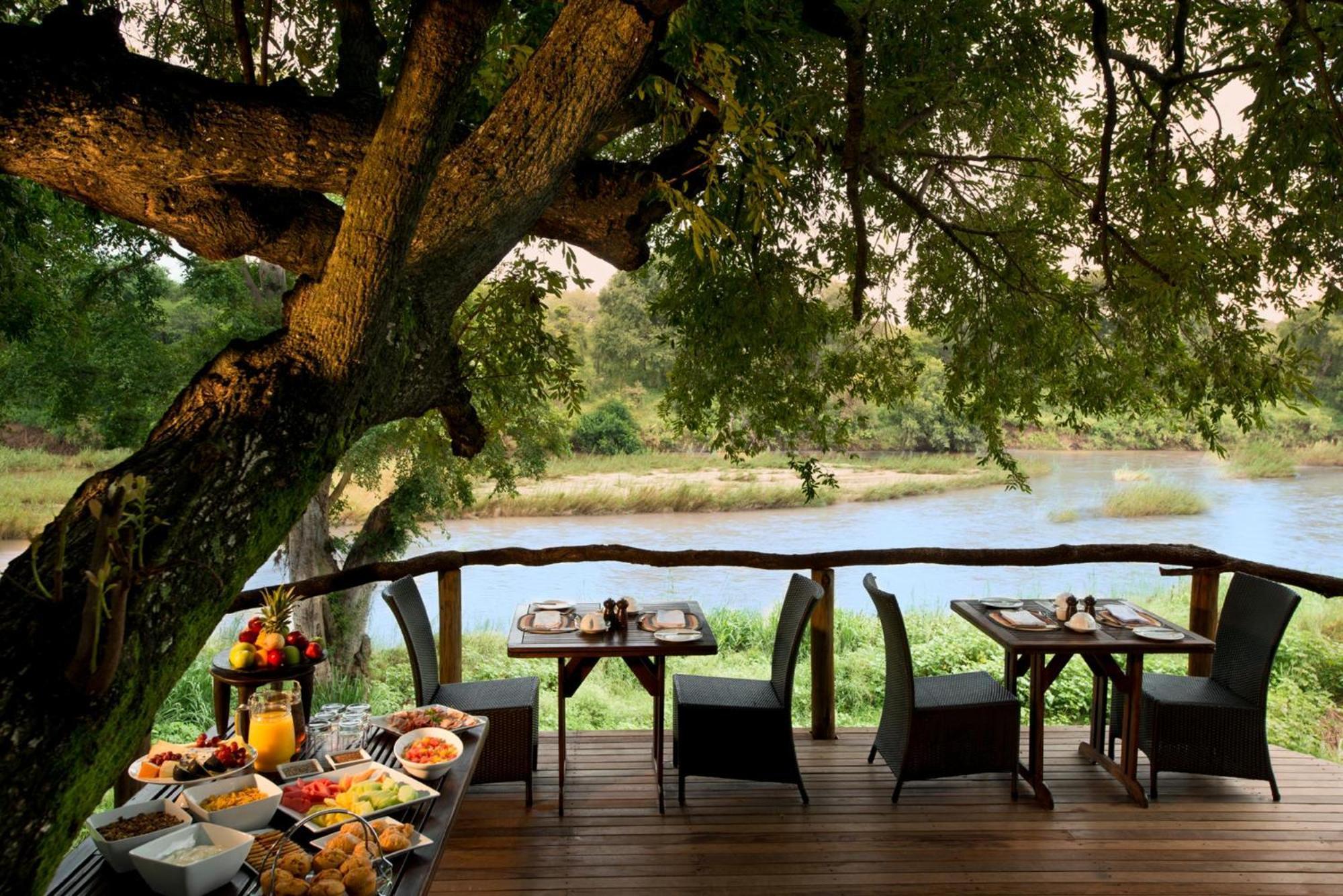 Lion Sands Narina Lodge เขตอนุรักษ์พันธุ์สัตว์ป่าซาบีแซนด์ ภายนอก รูปภาพ